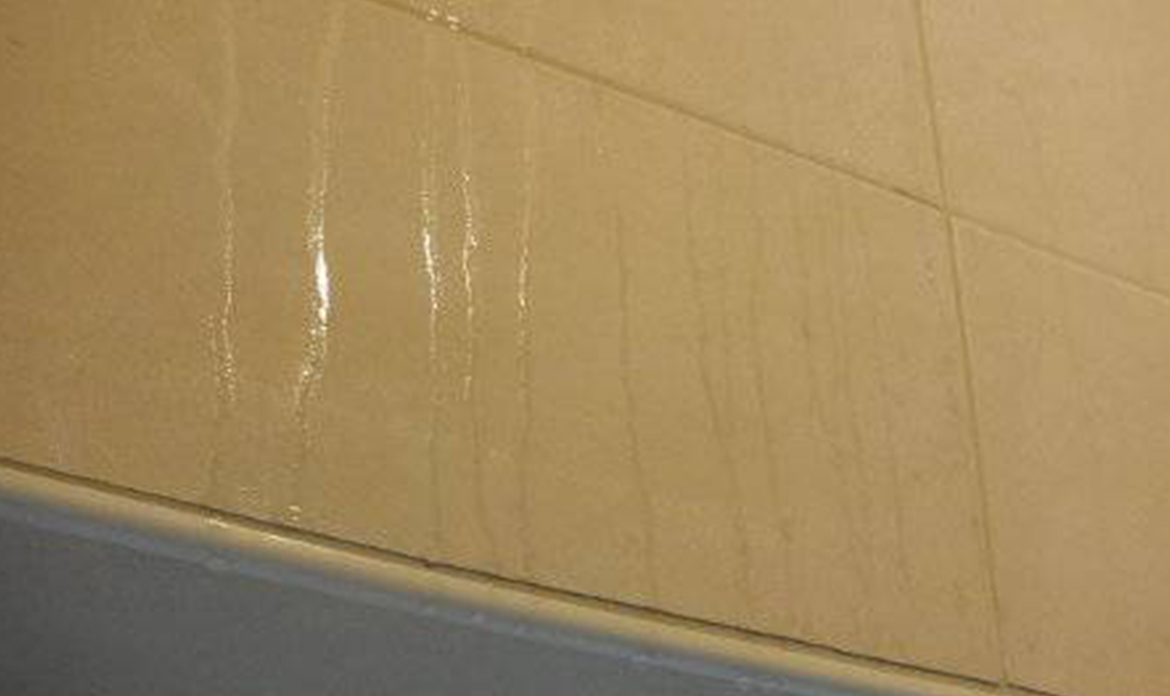 CONDENSATION ON BEDROOM WALLS